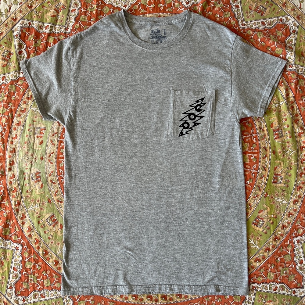 Fishman Grateful Dead Bolt Fruit of the Loom Tee (Men’s M - Black/Grey)